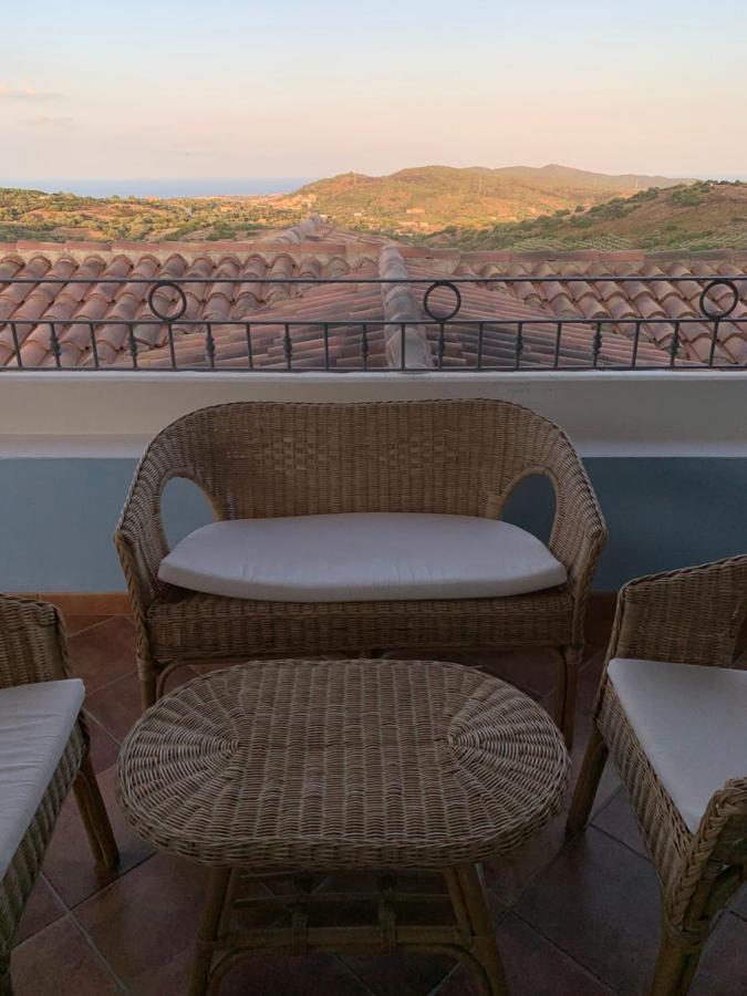 Residenza Il Melograno Villa Budoni Exterior photo